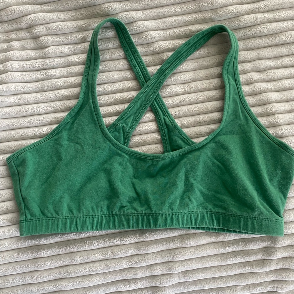Aritzia TNA bra, size XL.